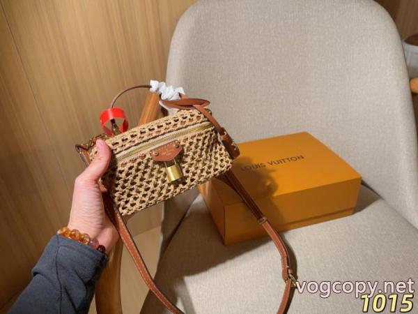 偽 ブランドバッグ高級な質感 最旬アイテム 今年流行LOUIS VUITTON 1