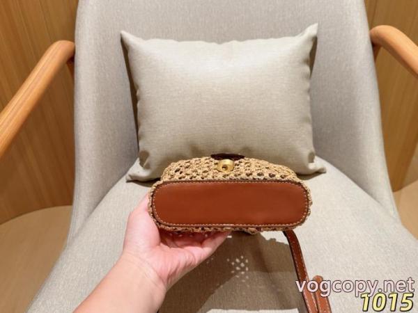 偽 ブランドバッグ高級な質感 最旬アイテム 今年流行LOUIS VUITTON 3