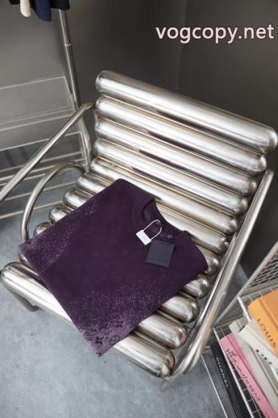 ブランドコピーLOUIS VUITTON国内未入荷 人気セール260%新品 今年ヒット半袖Tシャツ 4