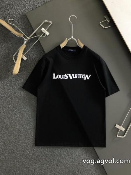 LOUIS VUITTON肌触りの良いサラりと 数に限りがある 優れものブランド コピー ショップ半袖Tシャツ 0