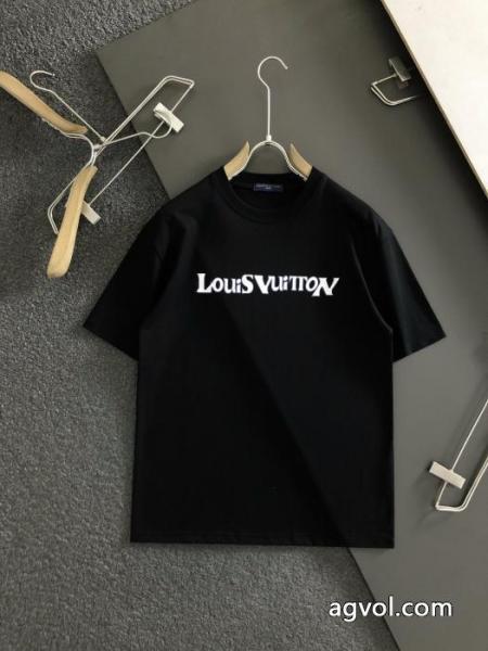LOUIS VUITTON肌触りの良いサラりと 数に限りがある 優れものブランド コピー ショップ半袖Tシャツ 3