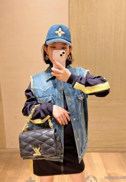 ブランド 品 コピーLOUIS VUITTON男女兼用らしいシルエット ファッション感度の高い2026トレンド 高級感漂う帽子. 0 