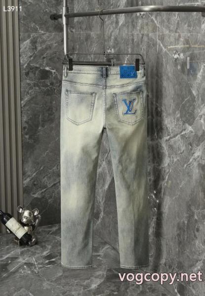 限定版プリント モードな逸品 セレブ愛用ジーンズ偽物 通販LOUIS VUITTON 3