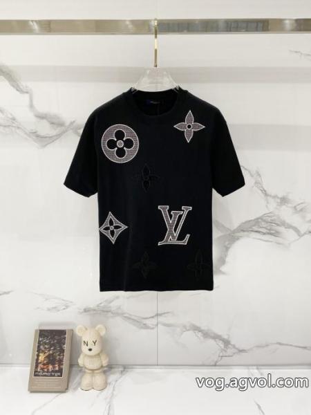 ブランド コピー 激安半袖Tシャツ大人シンプルな 大人気カラー入荷! 韓国高級服LOUIS VUITTON 0