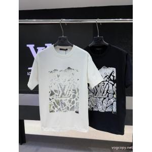  2026スーパーコピー2026新品入荷 有名人の愛用品 大幅値引きルイ ヴィトン半袖Tシャツ