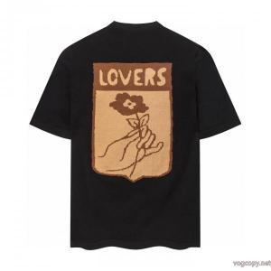 半袖Tシャツ偽 ブランド 通販LOUIS VUITTON冬に必須の定番アイテム 超大特価 2026新着話題作