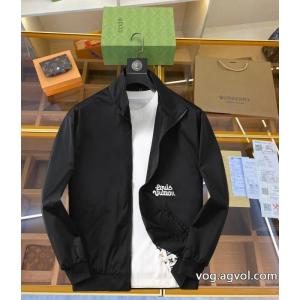 LOUIS VUITTONスーパー コピー 販売送料込み 希少品 2026-2026秋冬季超人気 ロゴがかっこいいコート..