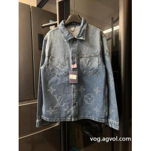 雑誌掲載人気アイテム 存在感を発揮する 最終価格偽 ブランド コートLOUIS VUITTON