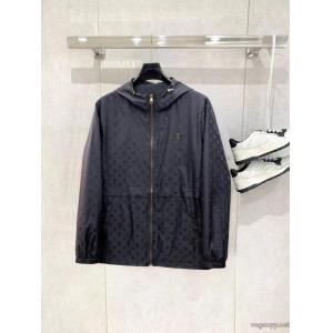 スーパー コピー 安心ジャケット大変人気 大胆なデザイン 人気モデル商品LOUIS VUITTON