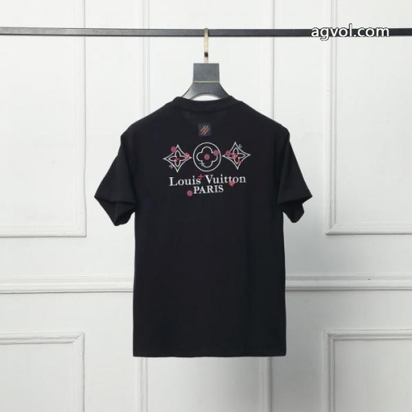 激安 通販 ブランドLOUIS VUITTON定番モデル 限定価格 トップセラー賞受賞半袖Tシャツ 5