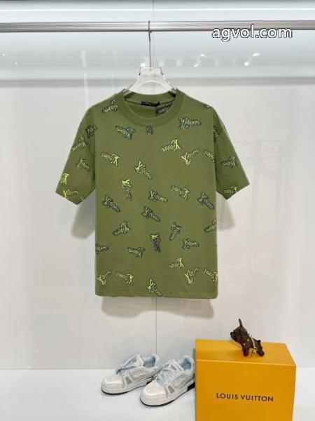 ルイ ヴィトン激安 ブランド 通販数量限定 絶妙な抜け感 2026夏季半袖Tシャツ 6 