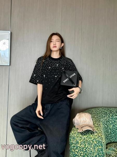 LOUIS VUITTON半袖Tシャツ偽物 通販数量限定新品 モードな雰囲気 大特価 4