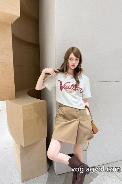 スーパー コピー ブランド 専門店人気専門店 格好いい SS26オシャレLOUIS VUITTON半袖Tシャツ 0 