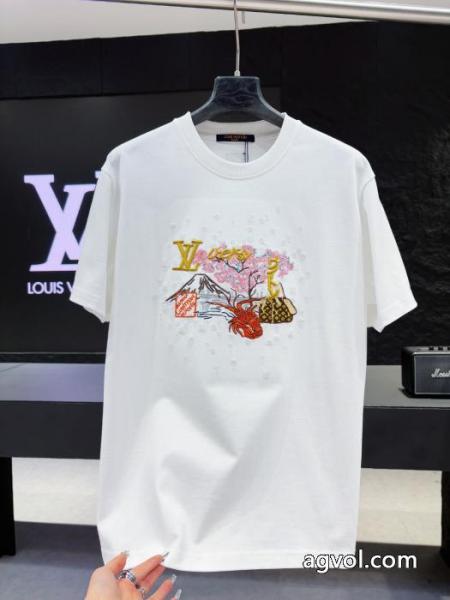 半袖Tシャツ2026大人気 一番人気 リラックスした雰囲気にLOUIS VUITTON激安 通販 ブランド 3