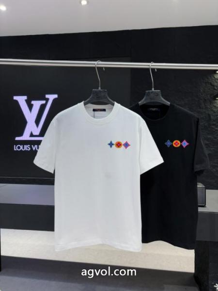 コピー 品 ブランド半袖TシャツLOUIS VUITTON2026年SSのトレンド 人気新作登場 使い勝手 5 