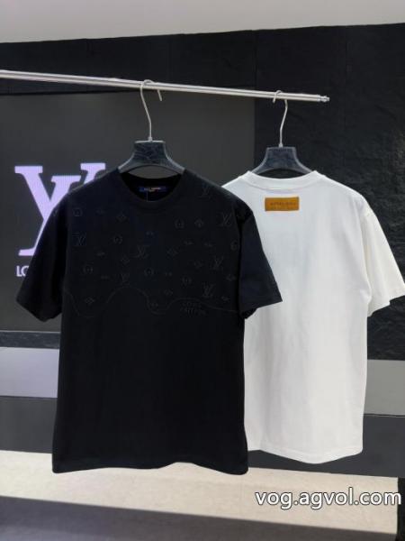 新作限定 主役級アイテム 新作登場半袖TシャツLOUIS VUITTONコピー 品 販売 0