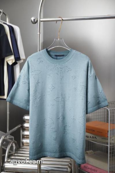 LOUIS VUITTON人気急上昇 洗練されたスタイル 2026年新作通販半袖Tシャツブランド 偽物 6 
