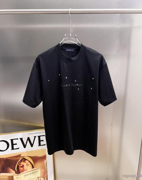 LOUIS VUITTON半袖Tシャツ偽 ブランド 新作追加！ 旬の気分を絶妙に 雑誌掲載アイテム  0 