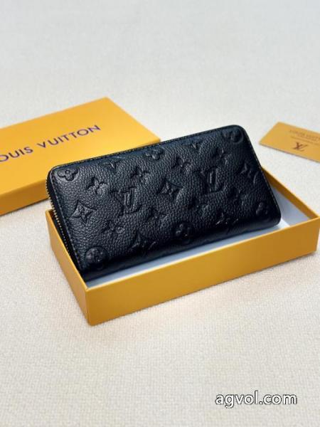 財布ブランド コピー 販売大人気モデル 上品で優しい雰囲気に NEWトップスLOUIS VUITTON 5 