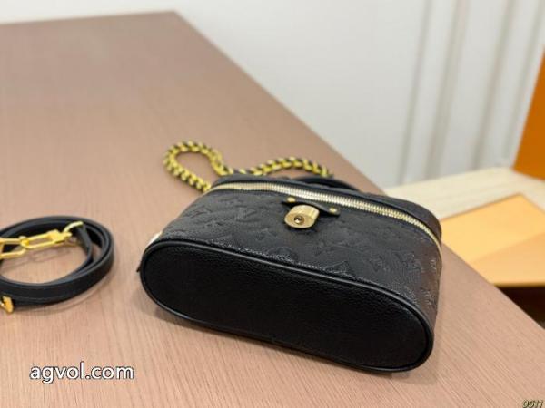 LOUIS VUITTONバッグ新作モデル超安値 大絶賛 年末年始はセールスーパー コピー 品 2