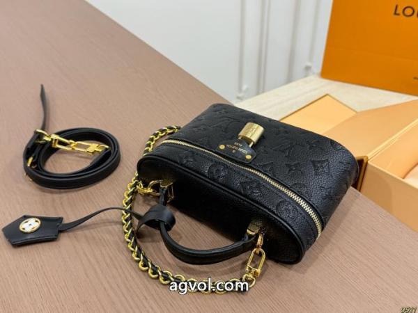 LOUIS VUITTONバッグ新作モデル超安値 大絶賛 年末年始はセールスーパー コピー 品 3