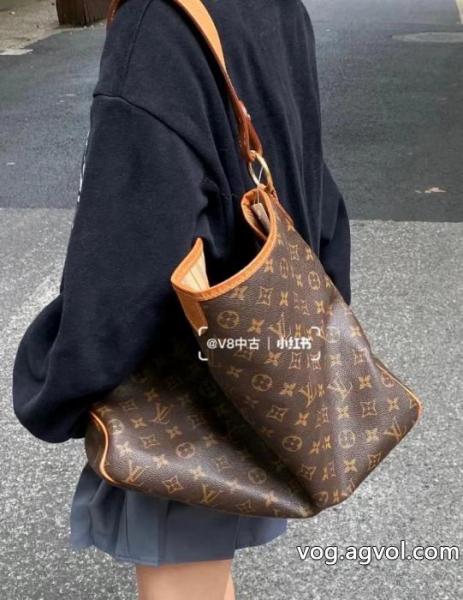 バッグ激安 ブランド海外先行発売! 型崩れしにくい 有名人の愛用品LOUIS VUITTON 0