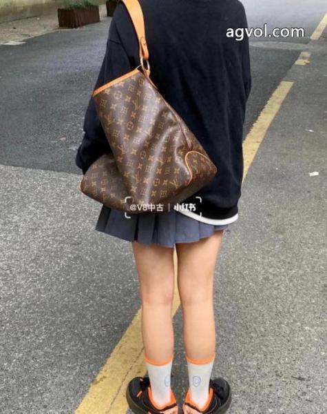 バッグ激安 ブランド海外先行発売! 型崩れしにくい 有名人の愛用品LOUIS VUITTON 1