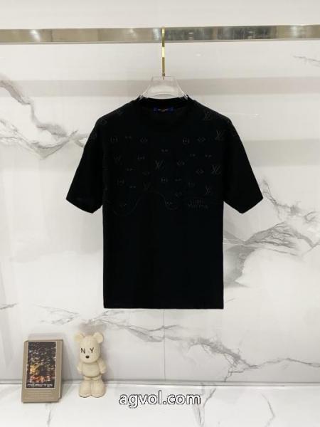 絶対に買える! 輝く高級感満点 使い勝手も良好半袖Tシャツ偽 ブランド 販売LOUIS VUITTON 2