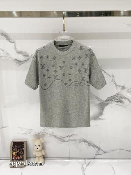 絶対に買える! 輝く高級感満点 使い勝手も良好半袖Tシャツ偽 ブランド 販売LOUIS VUITTON 3