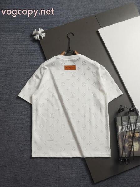 半袖Tシャツ上品で美シルエット 新作限定セール 究極の美しさLOUIS VUITTON 2026スーパーコピー 1
