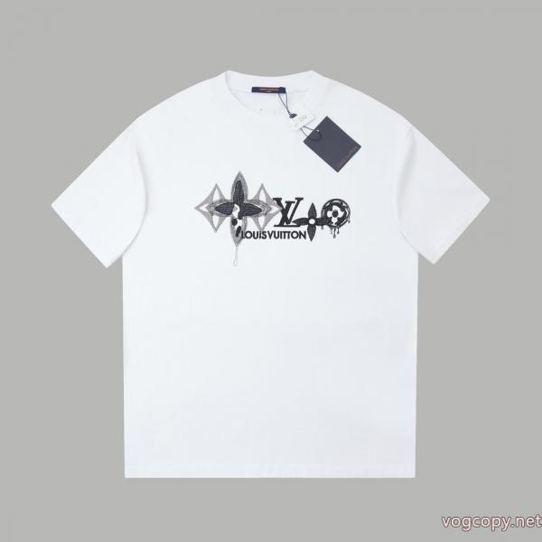 偽物 ブランド新作で希少 清潔感のある肌見せ セレブ愛用 26新作LOUIS VUITTON半袖Tシャツ 0