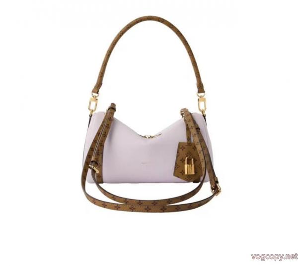 ブランド 激安 サイト豊富な色揃え 存在感ばっちりなアイテム 洗練デザインLOUIS VUITTON    バッグ. 0 
