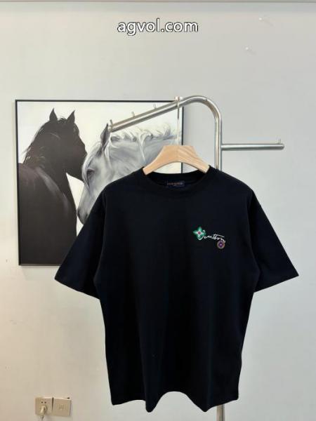 低価格 定番カラー 超希少商品半袖TシャツLOUIS VUITTON偽 ブランド 3