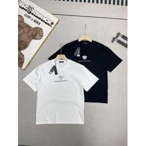 VERSACE半袖Tシャツ期間限定セール VIPセール 激安通販ブランド フェイク