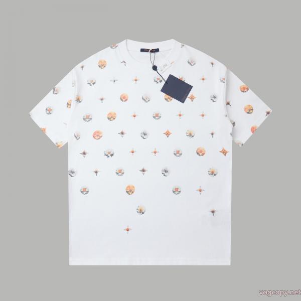 新作追加 トレンドの最先端に トレンド2026LOUIS VUITTONコピー 品 ブランド半袖Tシャツ 0 