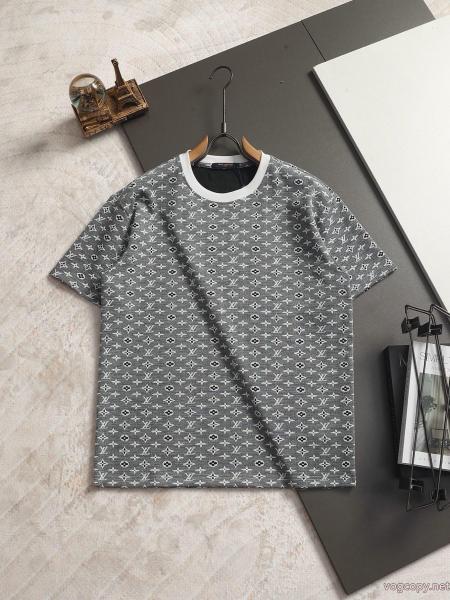 LOUIS VUITTONブランド 激安大注目国内完売数量限定 新作モデル 日本で大人気!新作半袖Tシャツ 0