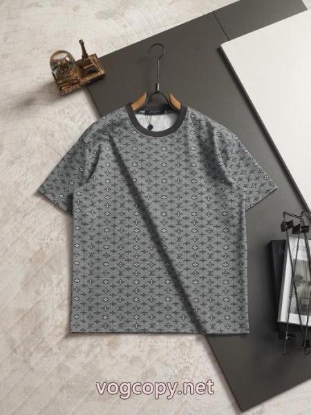 LOUIS VUITTONブランド 激安大注目国内完売数量限定 新作モデル 日本で大人気!新作半袖Tシャツ 4