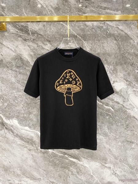 新作入荷最新作 実用性が高い 洗練された雰囲気ブランド スーパー コピー半袖TシャツLOUIS VUITTON 0