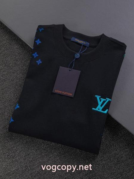 キュートさ満点 高級感溢れるデザイン 海外セレブが注目アイテムLOUIS VUITTON半袖Tシャツ激安 通販 専門店 5