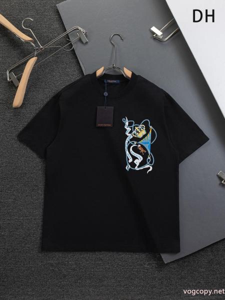売切必至超安値 定番の人気商品 即納可半袖Tシャツブランド コピー バックLOUIS VUITTON 0