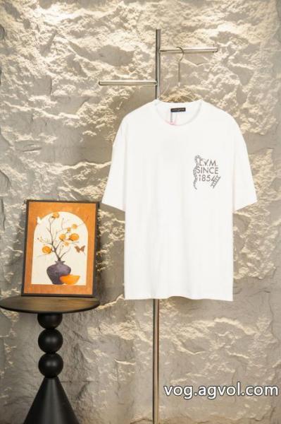 激安 通販 専門店LOUIS VUITTON存在感がある 完売目前 選べるカラバリ半袖Tシャツ 0
