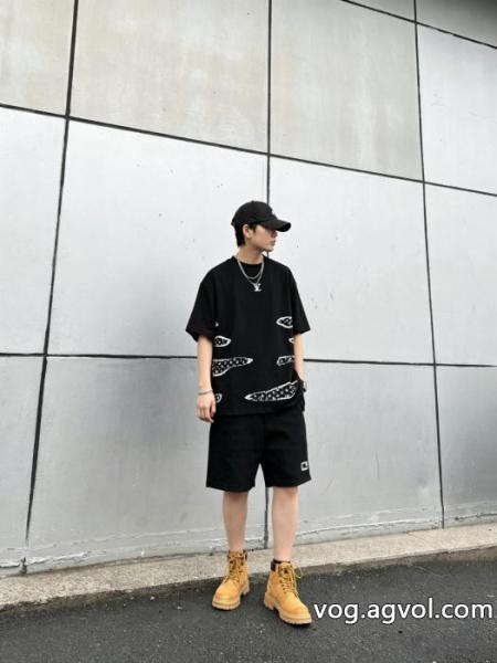 半袖TシャツLOUIS VUITTON先行予約販売 個性的 爆買い新品ブランド コピー 0