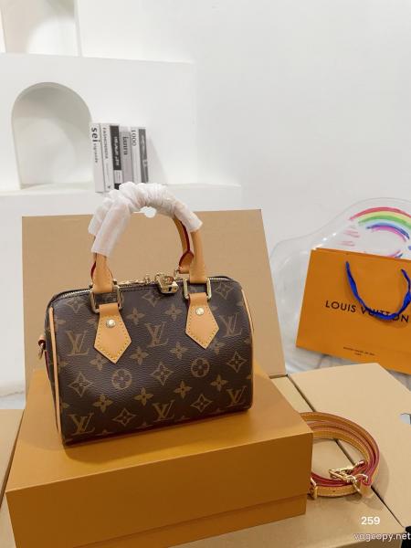 通販 ブランドバッグLOUIS VUITTON保温力に優れた 限定生産品 新鮮ながら上品 0