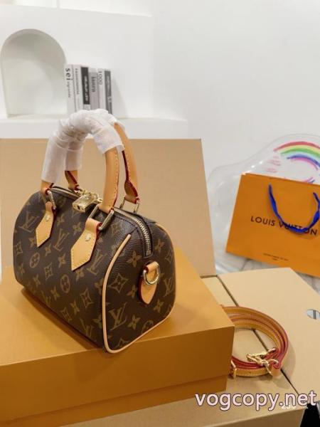 通販 ブランドバッグLOUIS VUITTON保温力に優れた 限定生産品 新鮮ながら上品 3
