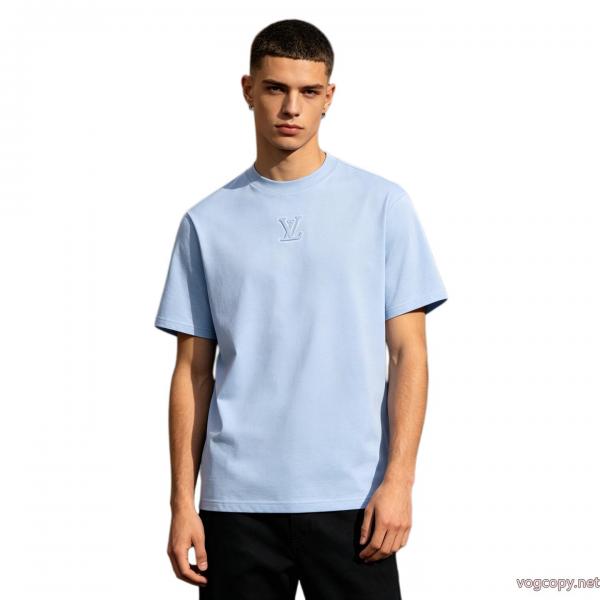 限定数限り 希少価値大! とにかく人気アイテムブランド コピー 販売 LOUIS VUITTON半袖Tシャツ 0
