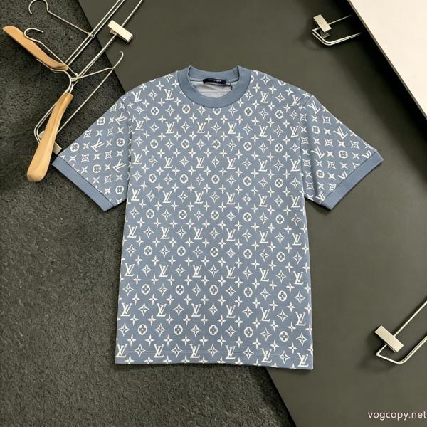 ブランド 偽物 通販大人の個性を。 リラックス感急上昇 今季話題の一級品半袖TシャツLOUIS VUITTON 0