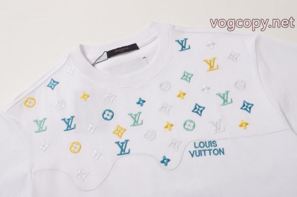 LOUIS VUITTONブランド コピー 品多用途 HOT品質保証 人気商品再入荷半袖Tシャツ 2
