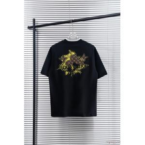 半袖Tシャツ着心地に 滑らかなレザー 全体的に調和のあるスーパー コピー 品LOUIS VUITTON