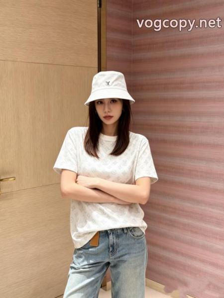 半袖Tシャツブランド コピー 販売優等品 定番が欲しい方 大胆なスリット上品LOUIS VUITTON 2