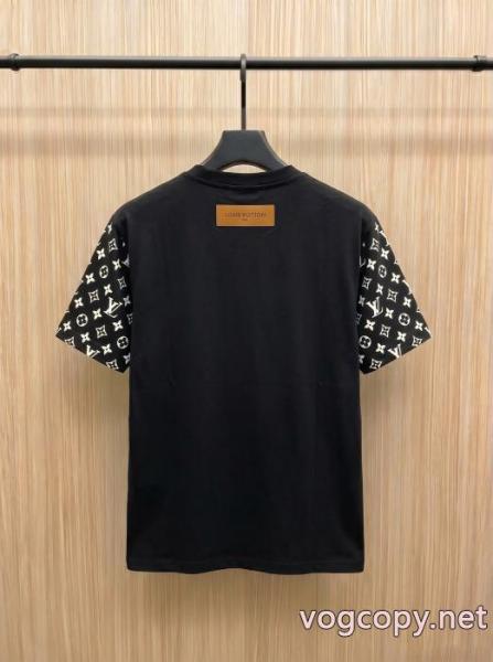 特価高品質 大人の上質感 最新人気話題沸騰中LOUIS VUITTON半袖Tシャツ偽物 ブランド 5 